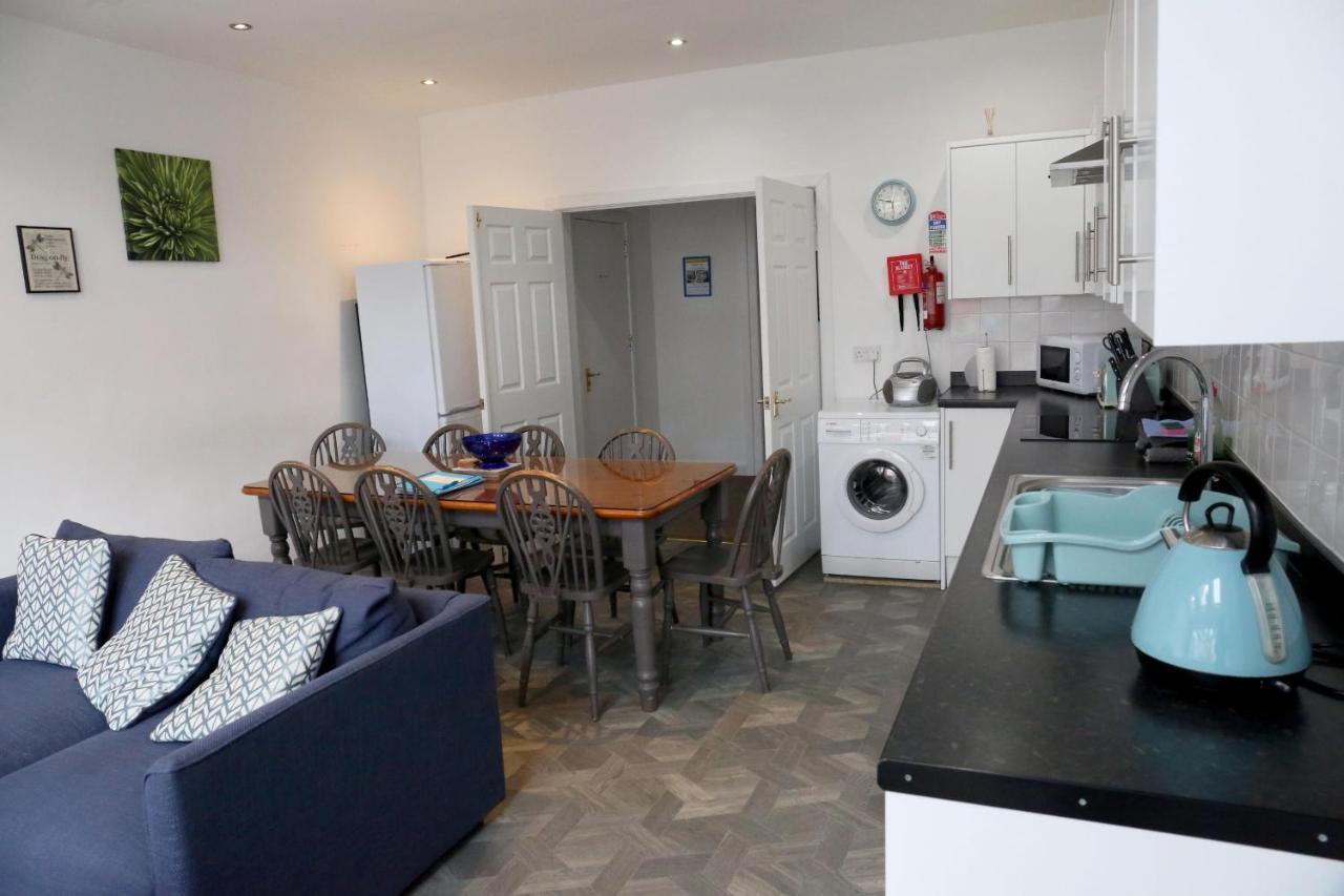 The Torrs Apartments New Mills エクステリア 写真
